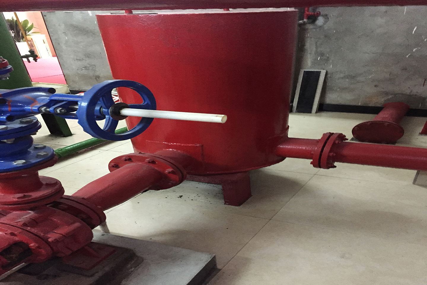 真空引水罐安装图 真空引水罐安装图