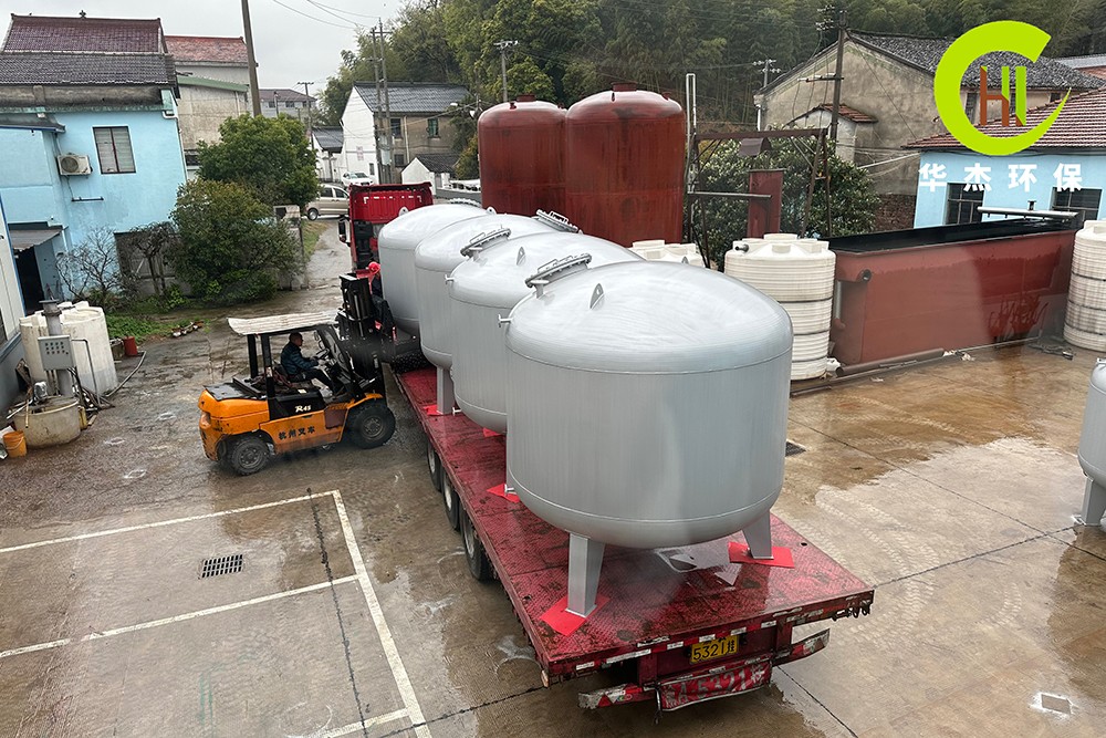 1728444324994931.jpg IMG_8168.JPG